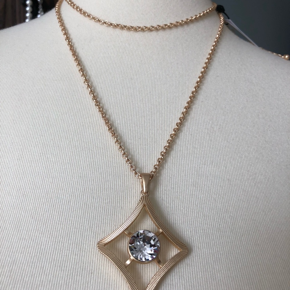 Long Swarovski Pendant from WHBM - Picture 5 of 8